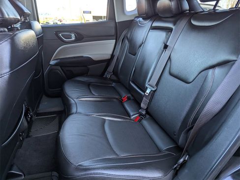 Used 2022 Jeep Compass Limited w/ Elite Group image 19