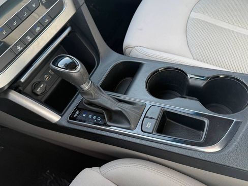 Used 2017 Hyundai Sonata SE FWD image 47
