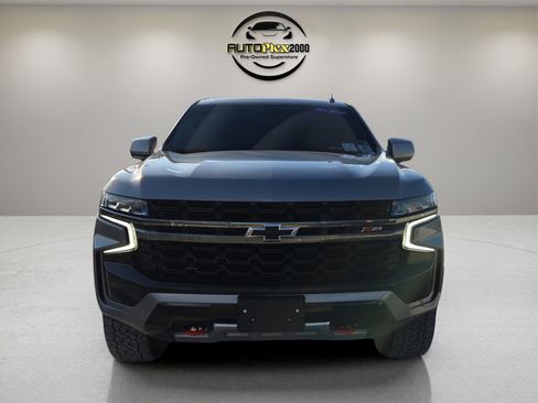 Used 2021 Chevrolet Suburban Z71 image 2