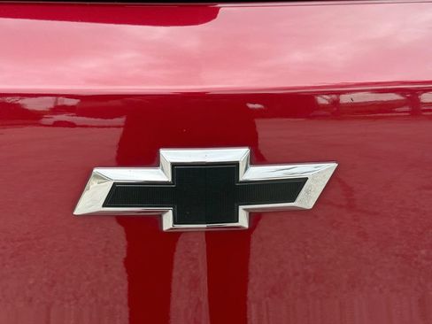 Used 2021 Chevrolet TrailBlazer RS w/ Sun and Liftgate Package FWD image 11