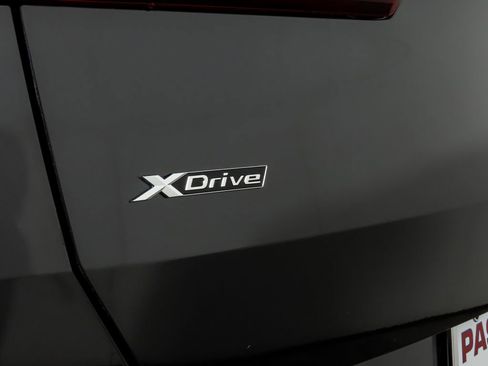 Used 2025 BMW X3 xDrive30i w/ Premium Package AWD/4WD image 7