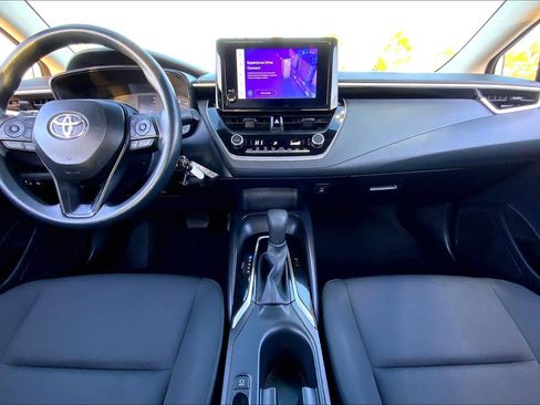 Certified 2025 Toyota Corolla LE image 14