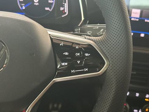 Used 2022 Volkswagen Jetta GLI Autobahn image 28