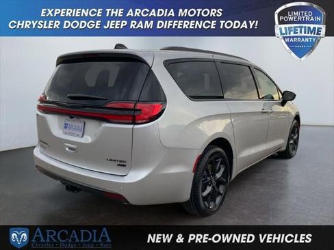New 2026 Chrysler Pacifica Limited w/ S Appearance Package AWD/4WD image 26
