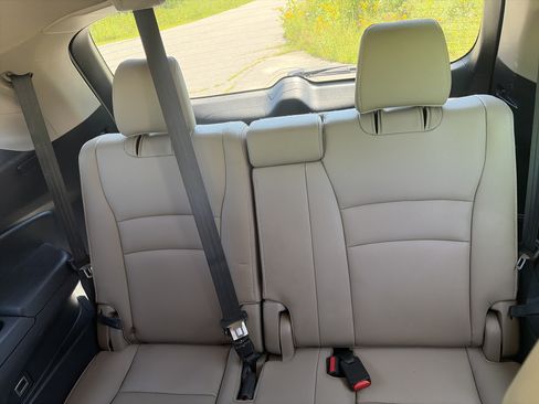 Used 2020 Honda Pilot EX-L image 17