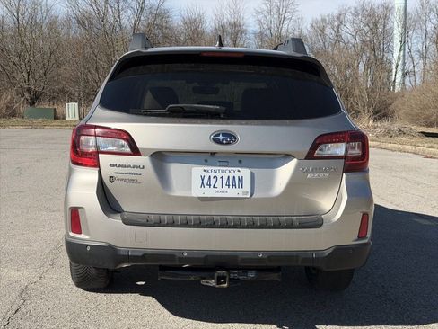 Used 2017 Subaru Outback 2.5i Limited image 36