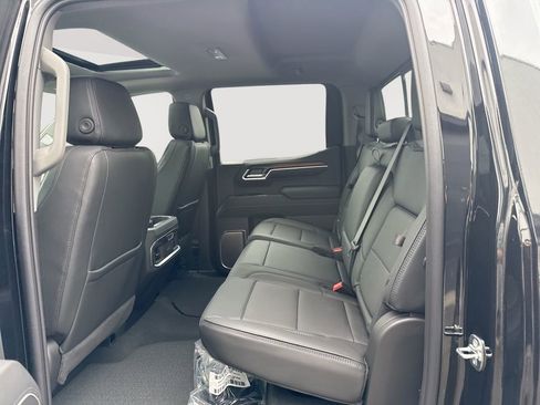 New 2026 GMC Sierra 1500 Denali w/ Denali Reserve Package AWD/4WD image 26