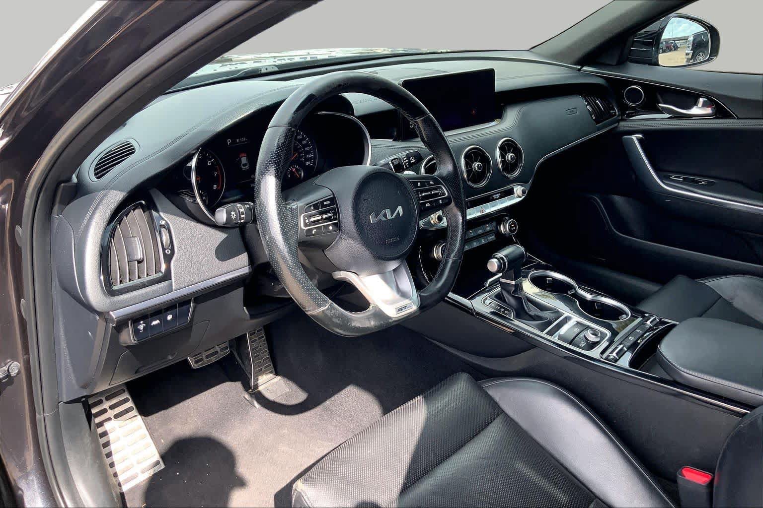 Used 2023 Kia Stinger GT-Line RWD image 18