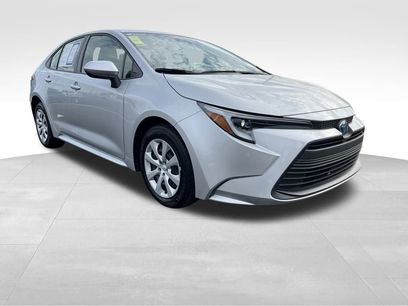 Used 2025 Toyota Corolla LE