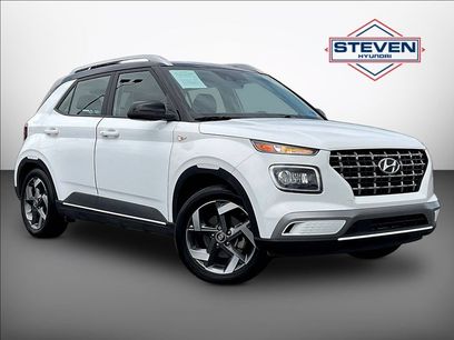 Certified 2022 Hyundai Venue Limited