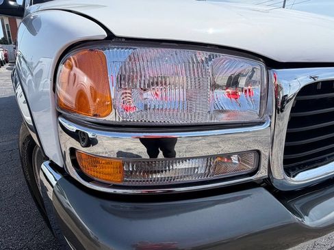 Used 2000 GMC Sierra 1500 2WD Extended Cab w/ SLT Marketing Option Pkg image 8