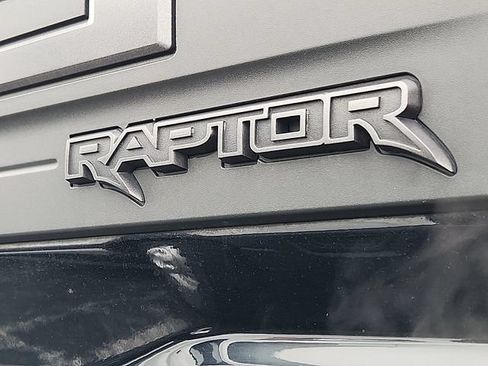Certified 2022 Ford F150 Raptor w/ Raptor 37 Performance Package AWD/4WD image 34