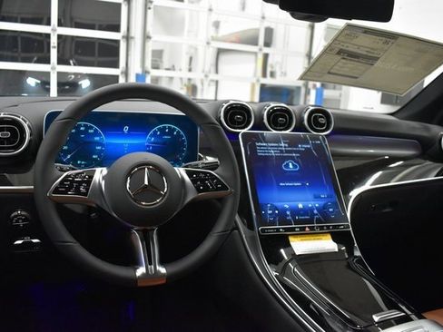 New 2026 Mercedes-Benz GLC 300 4MATIC image 25