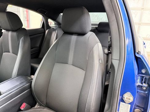 Used 2019 Honda Civic Sport image 17