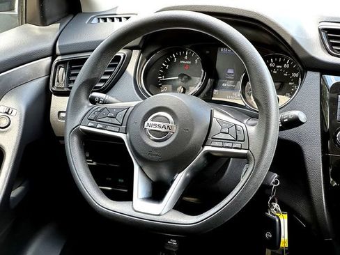 Used 2021 Nissan Rogue Sport S FWD image 28