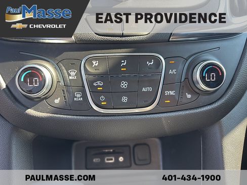 Used 2024 Chevrolet Equinox LT AWD/4WD image 12
