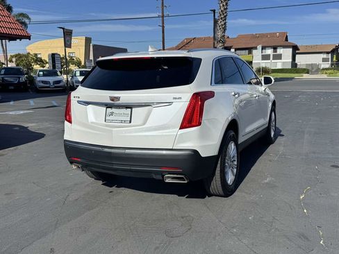 Used 2018 Cadillac XT5 FWD w/ LPO, Wheel Lock Package image 5
