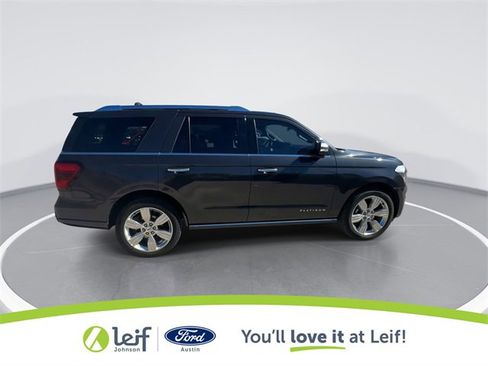 Certified 2023 Ford Expedition Platinum image 12