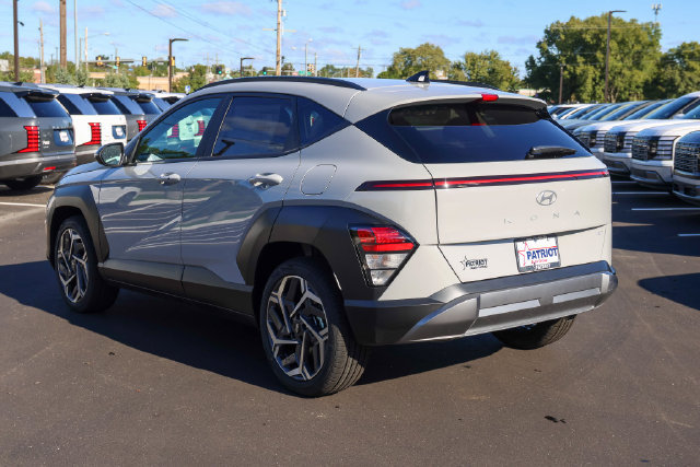 New 2027 Hyundai Kona SEL Premium FWD image 5