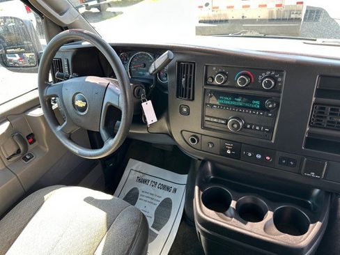 Used 2019 Chevrolet Express 3500 LT w/ LT Preferred Equipment Group RWD image 37