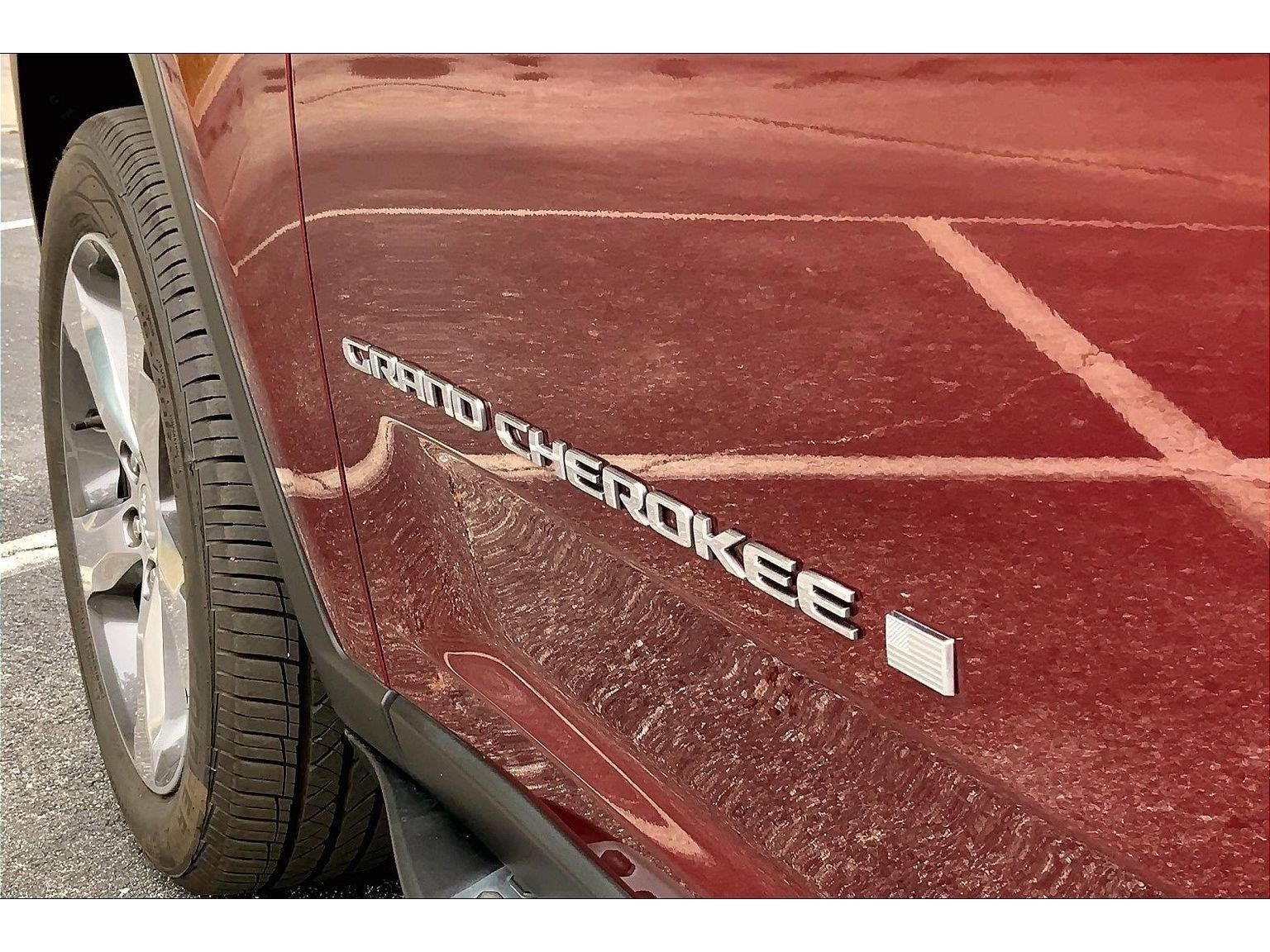 Used 2022 Jeep Grand Cherokee L Limited w/ Trailer Tow Group (B) AWD/4WD image 31