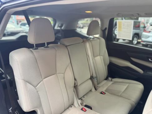 Used 2019 Subaru Ascent Premium AWD/4WD image 33