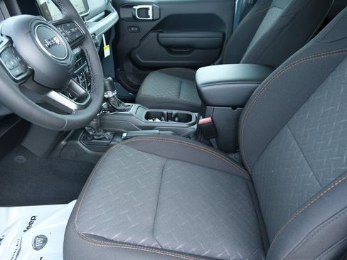 New 2026 Jeep Gladiator Mojave AWD/4WD image 20