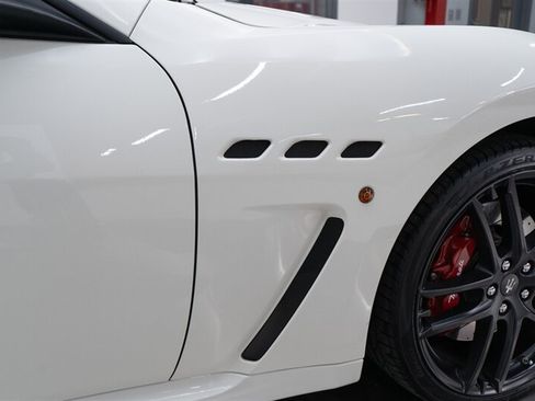 Used 2018 Maserati GranTurismo MC RWD image 25