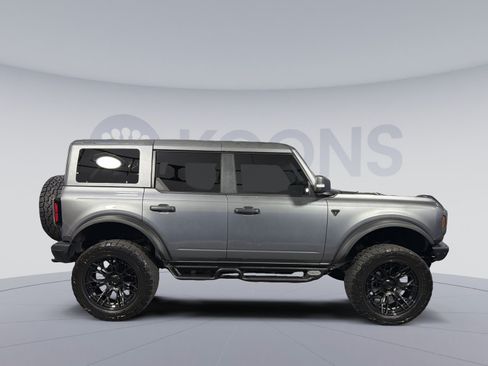 Used 2025 Ford Bronco Badlands AWD/4WD image 8