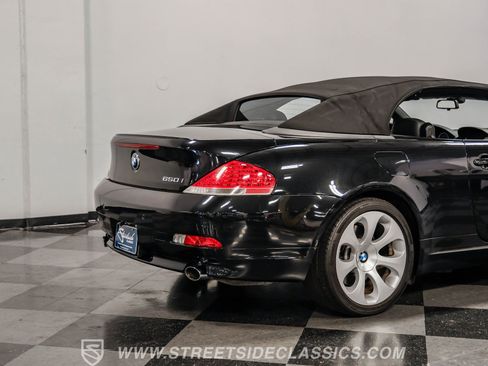 Used 2006 BMW 650i Convertible image 25