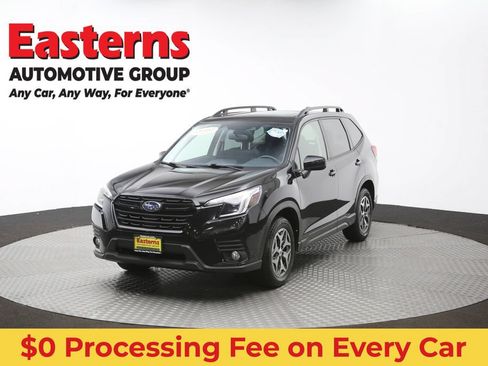 Used 2023 Subaru Forester Premium AWD/4WD image 59