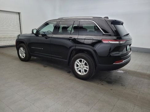 Used 2023 Jeep Grand Cherokee Laredo w/ Luxury Tech Group I image 3