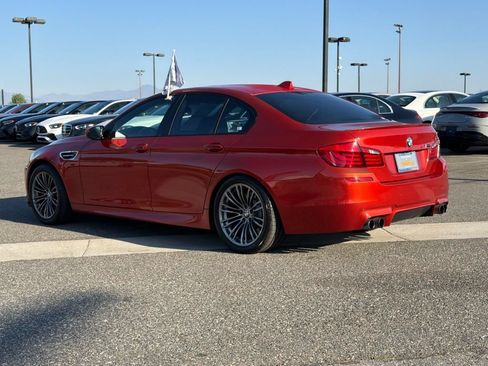 Used 2013 BMW M5 RWD image 11