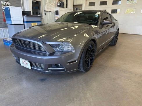 Used 2013 Ford Mustang Premium RWD image 2
