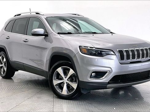 Used 2020 Jeep Cherokee Limited AWD/4WD image 11