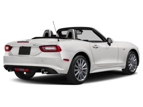 Used 2018 FIAT 124 Spider Lusso w/ Convenience Group image 3