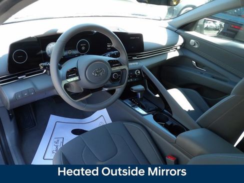 Certified 2023 Hyundai Elantra SEL w/ Convenience Package FWD image 12