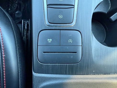 Used 2024 Ford Escape ST-Line image 26