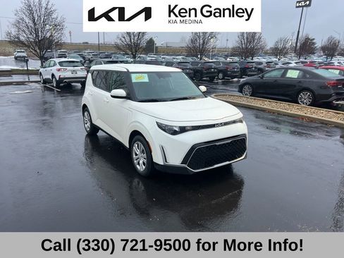 Certified 2023 Kia Soul LX image 7