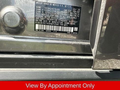 Used 2025 Honda HR-V LX image 5