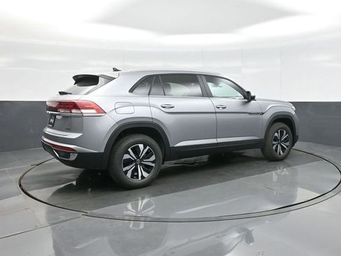 New 2026 Volkswagen Atlas Cross Sport SE AWD/4WD image 7