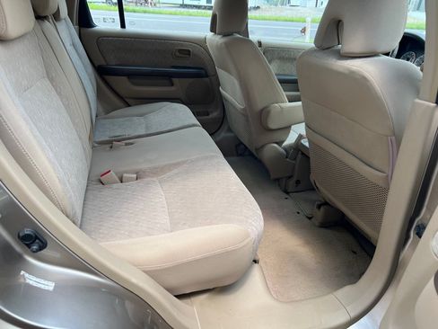Used 2006 Honda CR-V LX image 9