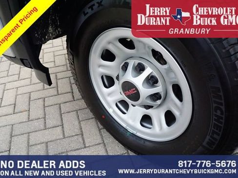 Used 2024 GMC Sierra 2500 Pro w/ 1SA Pro Safety Plus Package AWD/4WD image 9