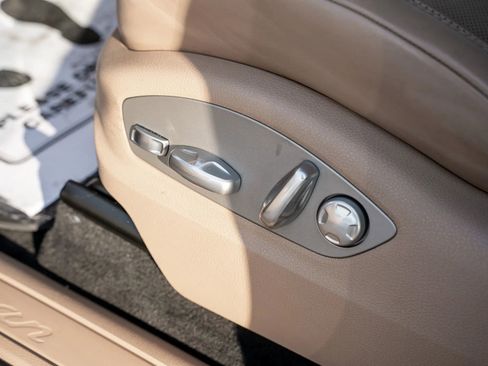 Used 2019 Porsche Macan Sport Edition image 17