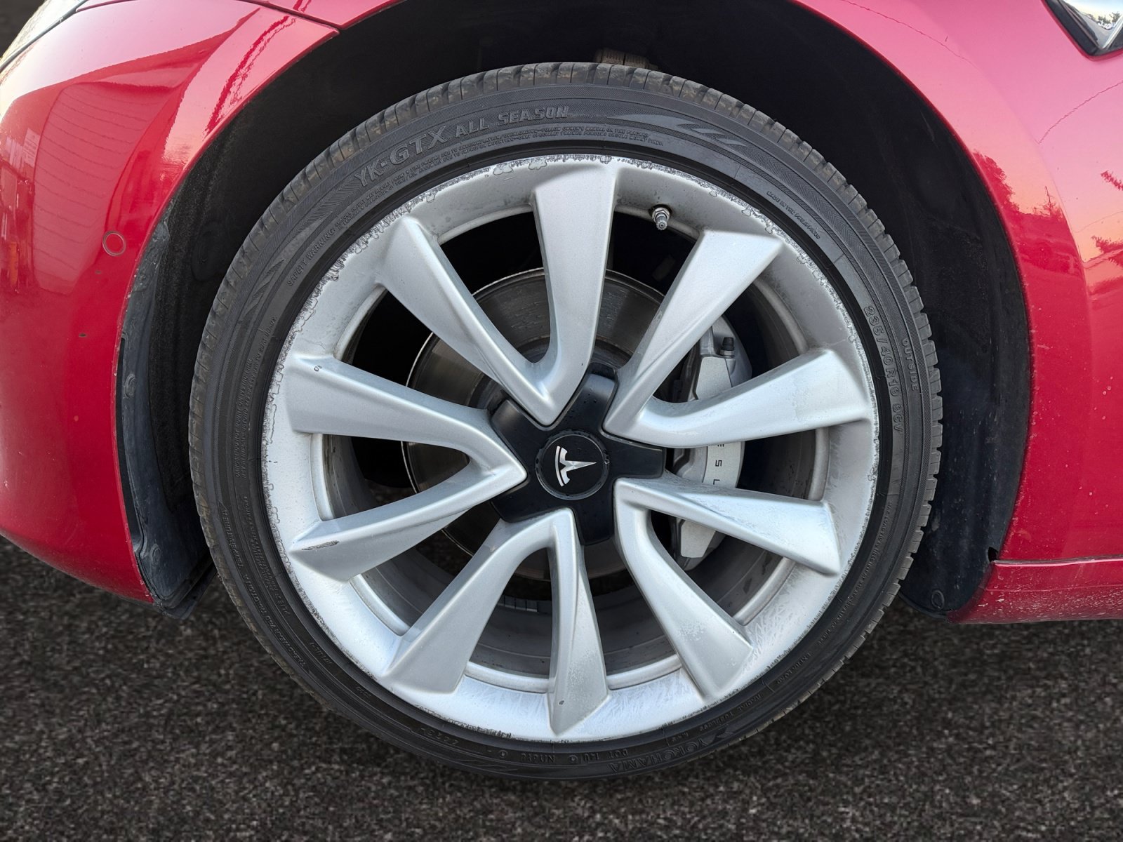 Used 2020 Tesla Model 3 Standard Range RWD image 14