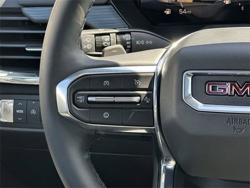 New 2025 GMC Acadia Elevation image 9