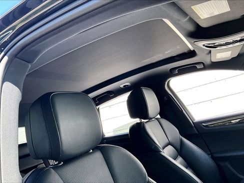Certified 2026 Porsche Macan AWD/4WD image 27