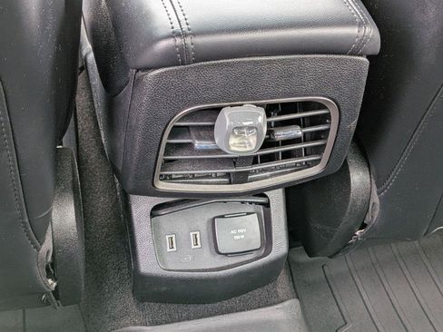 Used 2020 Lincoln MKZ Reserve FWD image 29