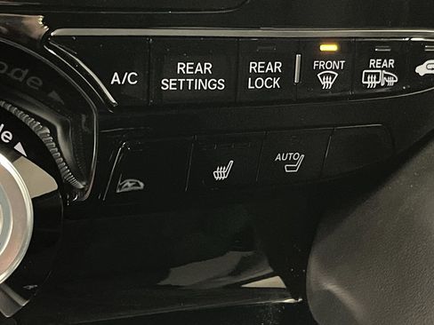 Used 2023 Acura MDX SH-AWD w/ Technology Package image 8