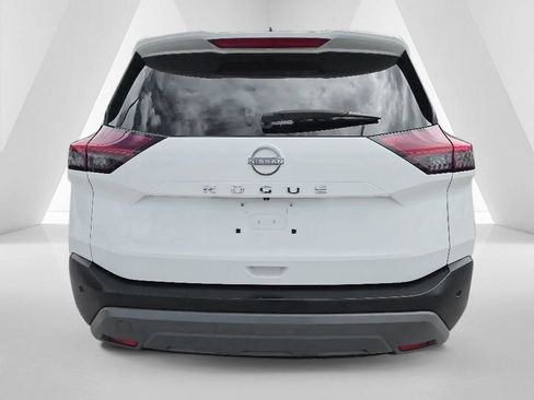 Used 2023 Nissan Rogue S FWD image 6